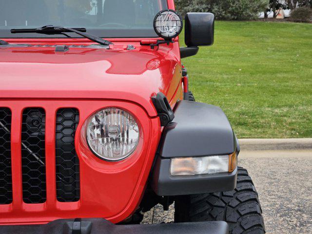 used 2020 Jeep Gladiator car, priced at $27,495