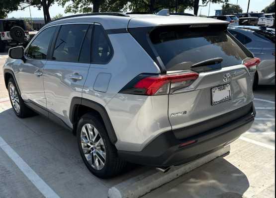 used 2020 Toyota RAV4 car, priced at $27,495