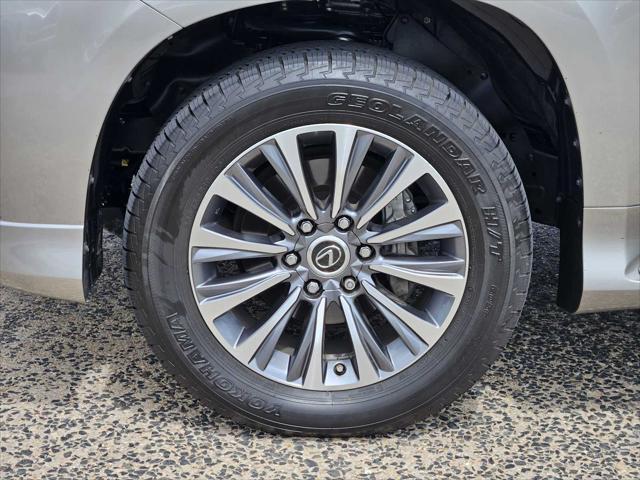 used 2023 Lexus GX 460 car, priced at $65,995
