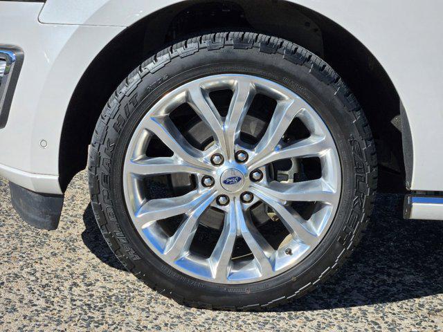 used 2018 Ford Expedition car, priced at $31,995