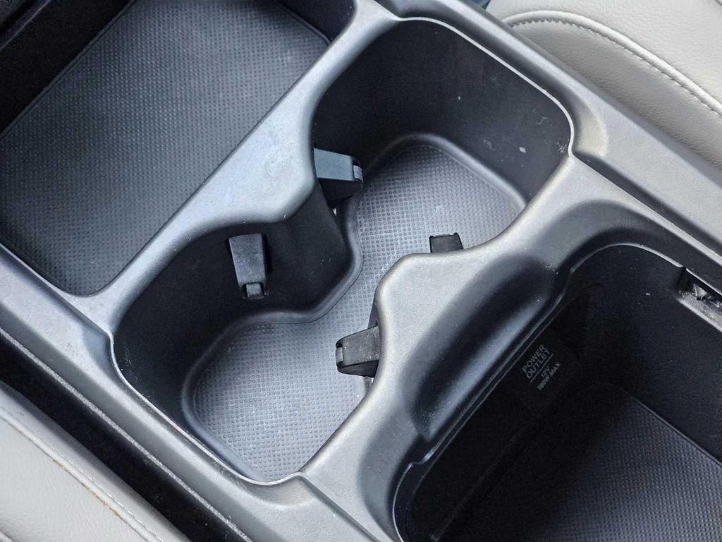 used 2020 Honda CR-V Hybrid car, priced at $19,895