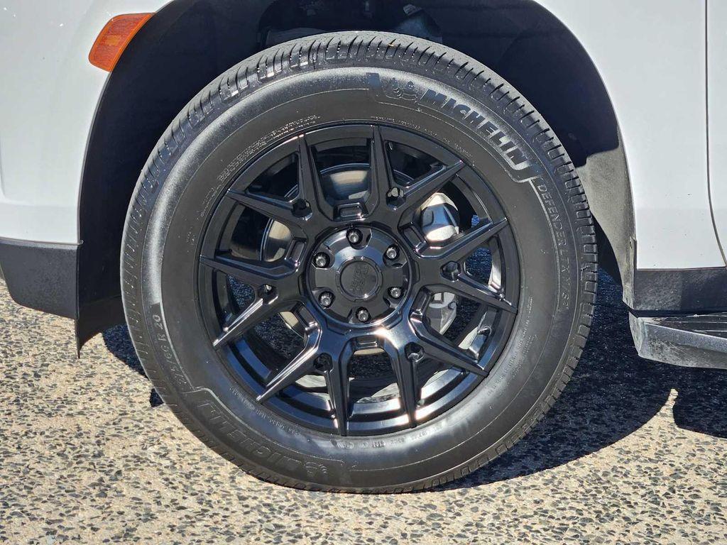 used 2022 Chevrolet Tahoe car, priced at $44,995