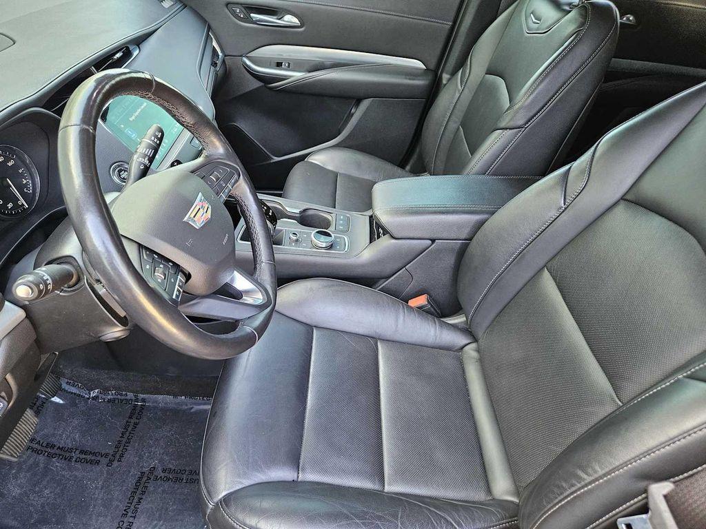 used 2020 Cadillac XT4 car, priced at $23,995