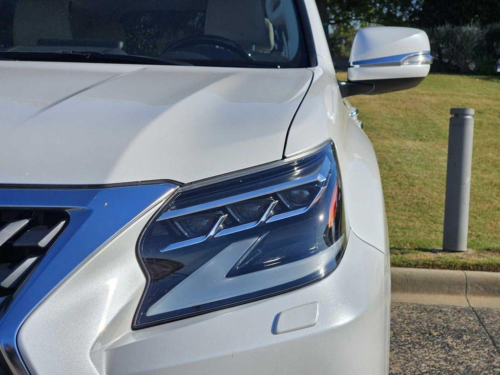 used 2023 Lexus GX 460 car, priced at $49,895