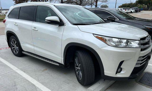 used 2017 Toyota Highlander car, priced at $27,695