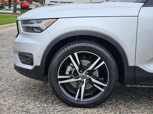 used 2019 Volvo XC40 car, priced at $20,495