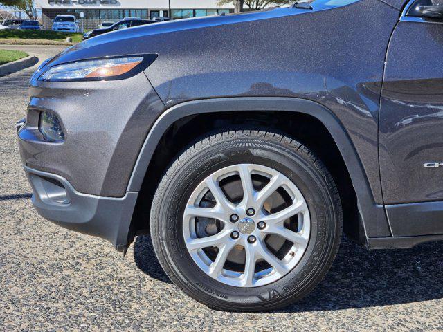 used 2018 Jeep Cherokee car, priced at $20,795