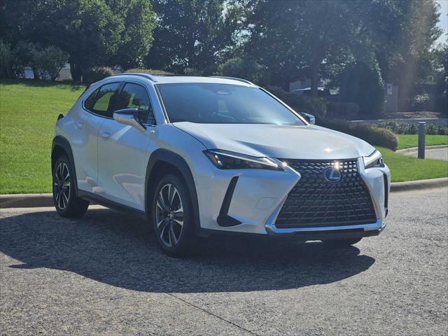 used 2025 Lexus UX 300h car, priced at $39,895