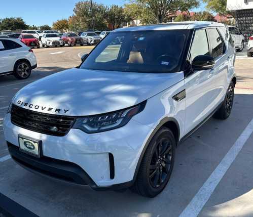 used 2018 Land Rover Discovery car, priced at $21,395
