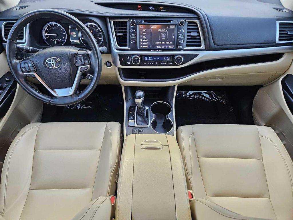 used 2019 Toyota Highlander car, priced at $25,395