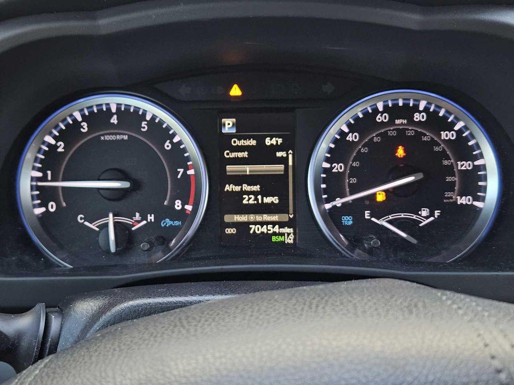 used 2019 Toyota Highlander car, priced at $25,395