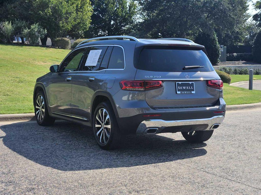used 2022 Mercedes-Benz GLB 250 car, priced at $29,995