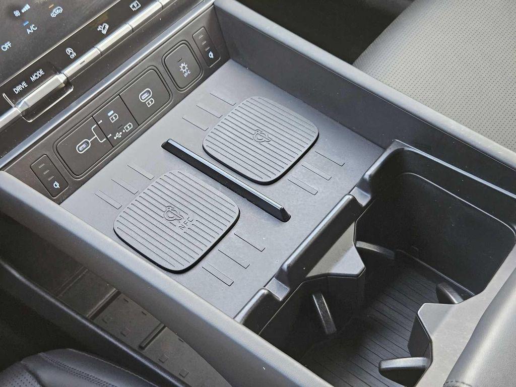 used 2024 Hyundai Santa Fe car, priced at $35,495