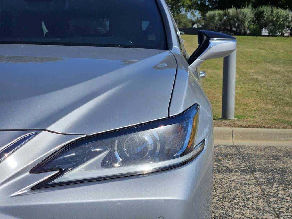 used 2020 Lexus ES 350 car, priced at $32,995