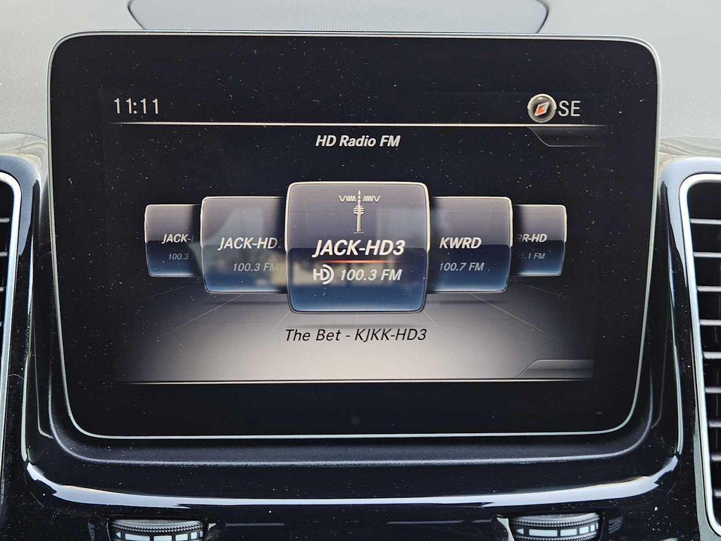 used 2019 Mercedes-Benz GLE 400 car, priced at $23,795