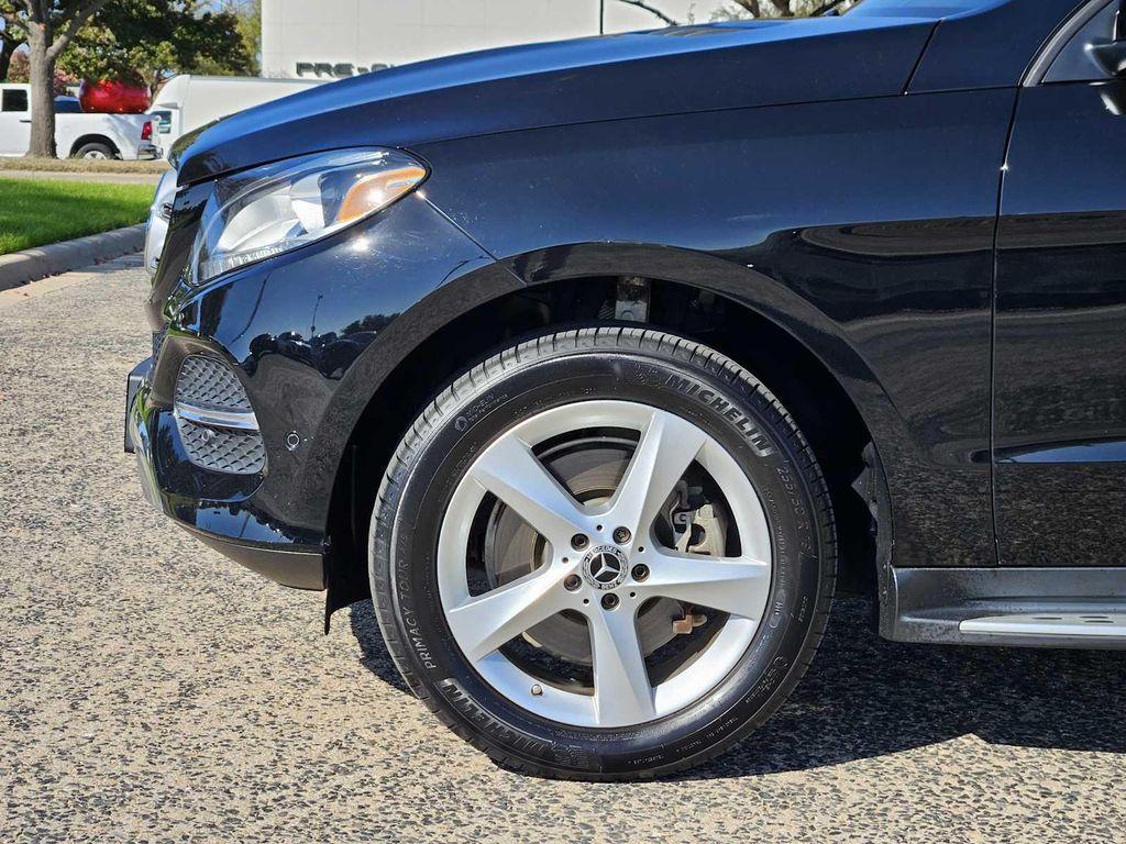 used 2019 Mercedes-Benz GLE 400 car, priced at $23,795