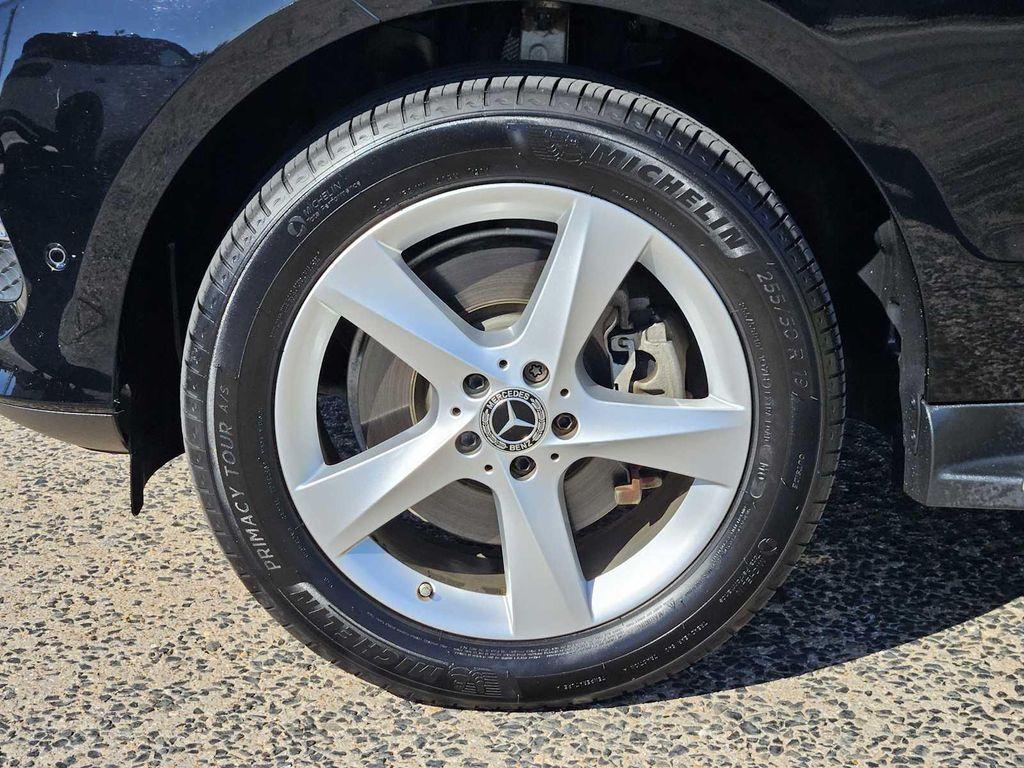 used 2019 Mercedes-Benz GLE 400 car, priced at $23,795