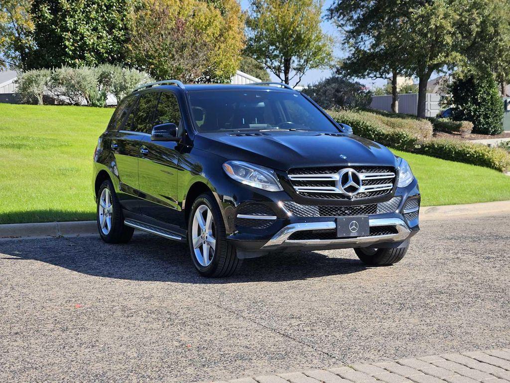 used 2019 Mercedes-Benz GLE 400 car, priced at $23,795