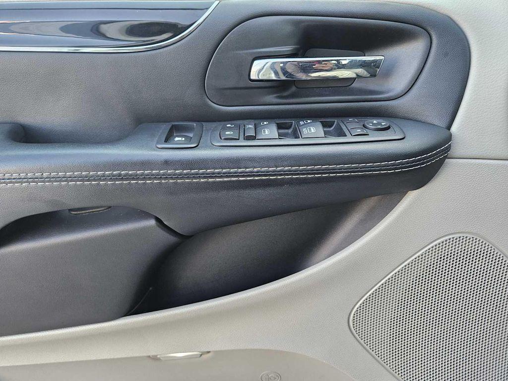used 2018 Dodge Grand Caravan car, priced at $10,495