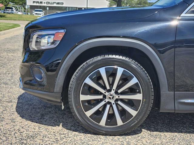 used 2021 Mercedes-Benz GLB 250 car, priced at $26,595