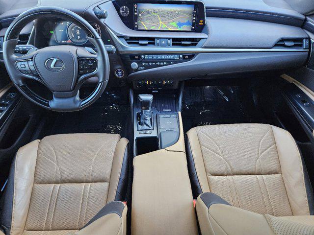 used 2021 Lexus ES 300h car, priced at $41,495