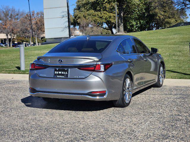 used 2021 Lexus ES 300h car, priced at $41,495