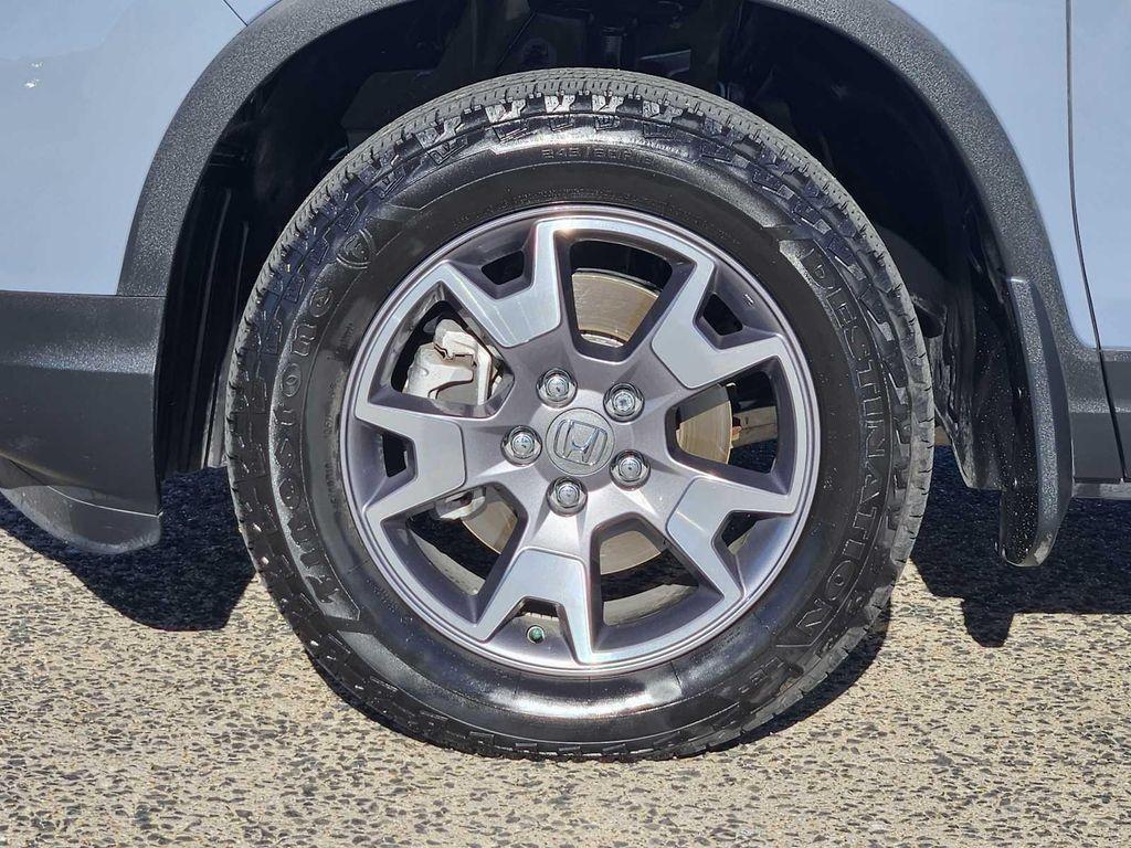 used 2023 Honda Passport car, priced at $33,495