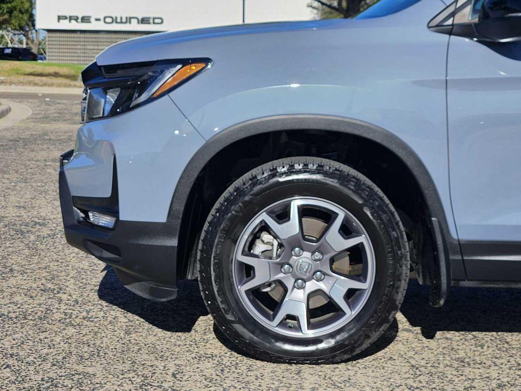 used 2023 Honda Passport car, priced at $33,495