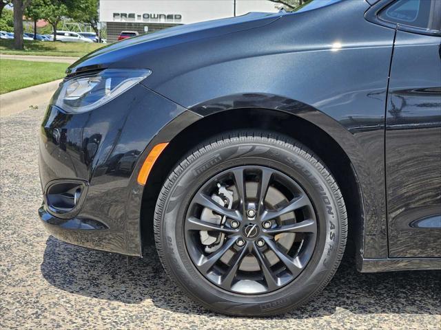 used 2020 Chrysler Pacifica car, priced at $23,495