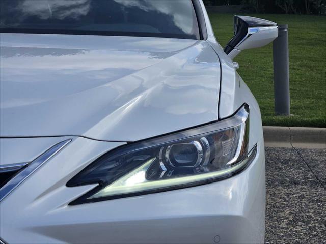 used 2023 Lexus ES 350 car, priced at $38,495