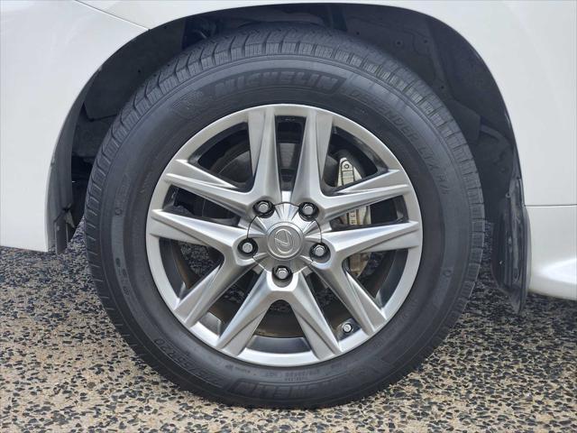 used 2014 Lexus LX 570 car, priced at $28,695