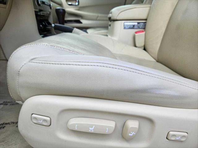 used 2014 Lexus LX 570 car, priced at $28,695