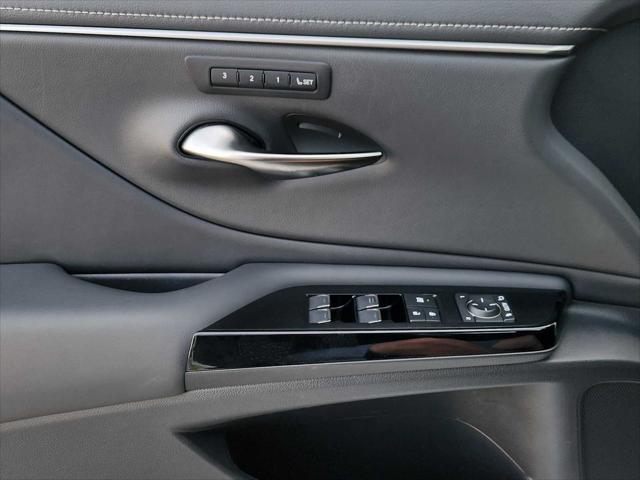 used 2024 Lexus ES 350 car, priced at $42,895