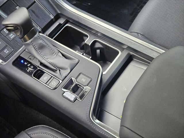 used 2025 Lexus GX 550 car, priced at $93,895