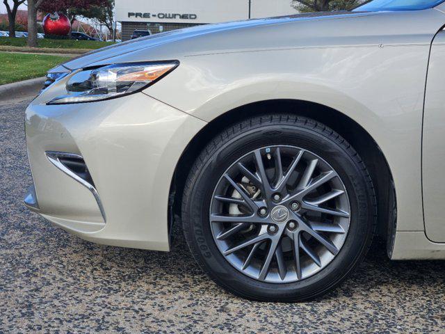 used 2018 Lexus ES 350 car, priced at $23,895