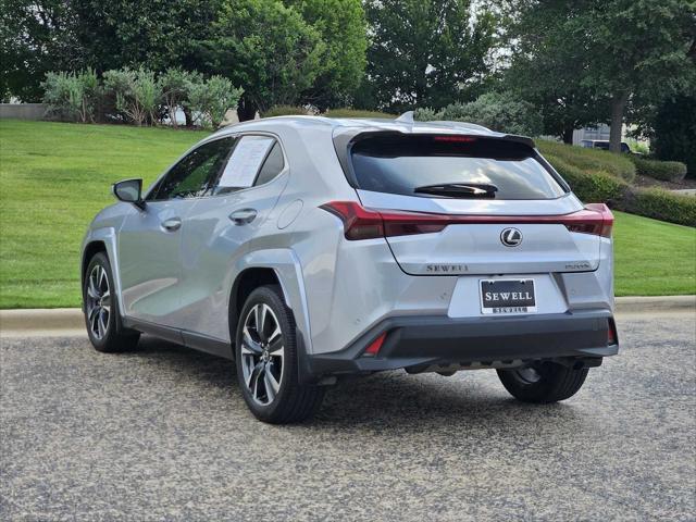 used 2025 Lexus UX 300h car, priced at $39,895