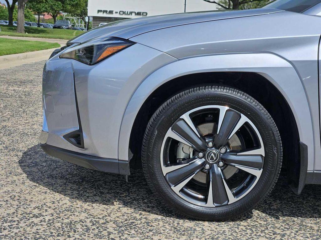 used 2025 Lexus UX 300h car, priced at $33,888