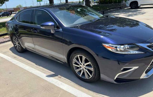 used 2017 Lexus ES 300h car, priced at $22,495