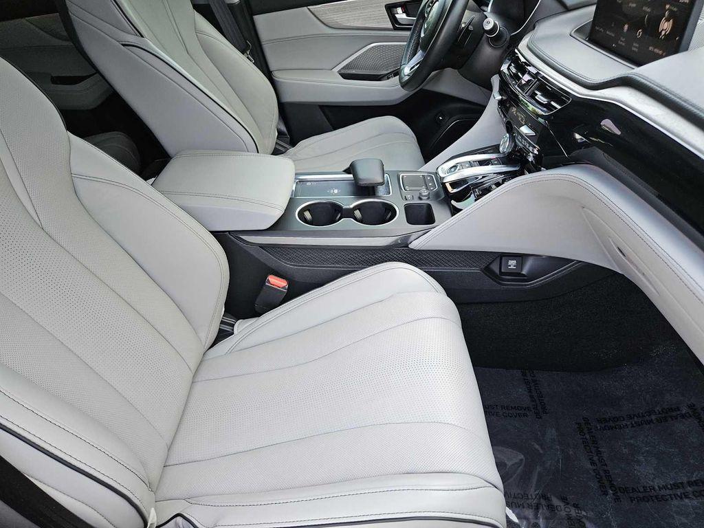 used 2023 Acura MDX car, priced at $49,895