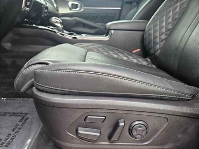 used 2022 Kia Sorento car, priced at $33,295