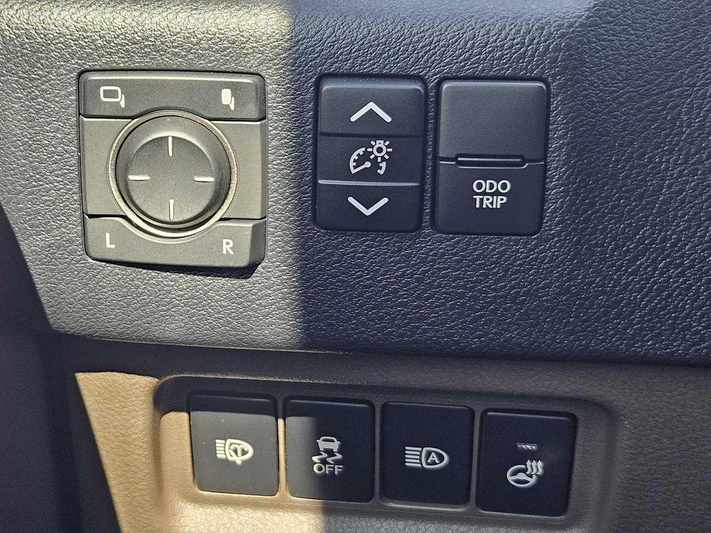 used 2021 Lexus GX 460 car, priced at $45,895