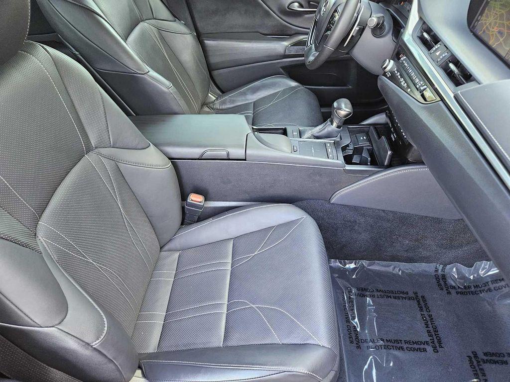 used 2021 Lexus ES 350 car, priced at $38,495