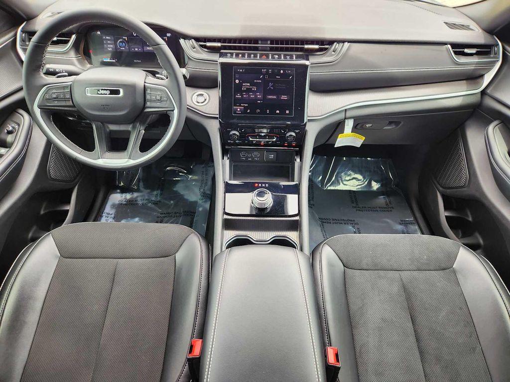 used 2024 Jeep Grand Cherokee car, priced at $33,988