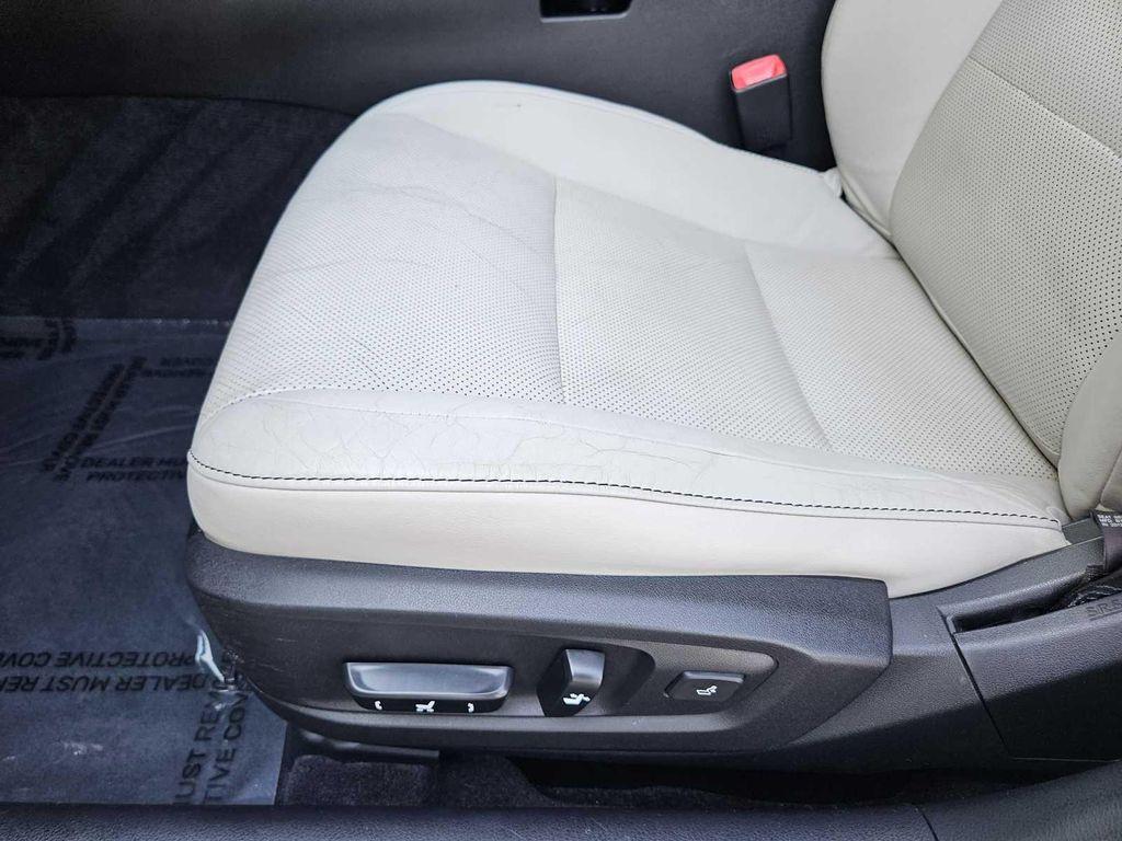 used 2013 Lexus ES 350 car, priced at $14,395