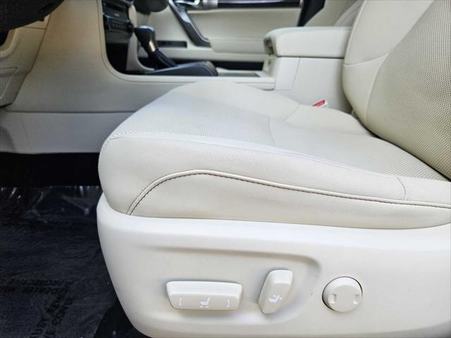 used 2023 Lexus GX 460 car, priced at $65,995