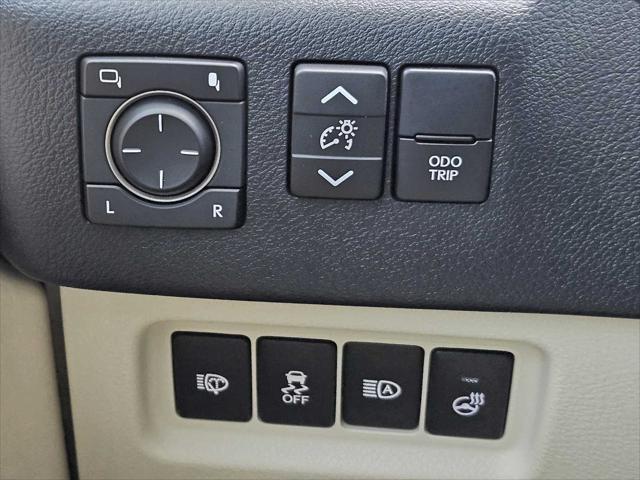 used 2023 Lexus GX 460 car, priced at $65,995