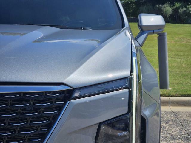 used 2024 Cadillac XT4 car, priced at $35,295