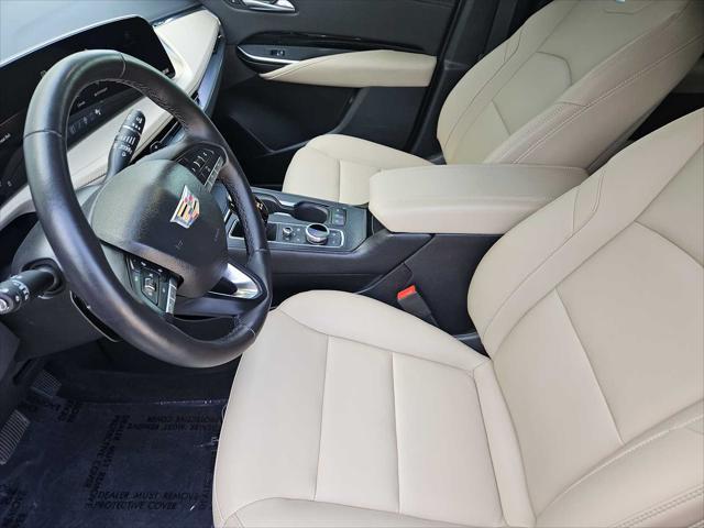 used 2024 Cadillac XT4 car, priced at $35,295