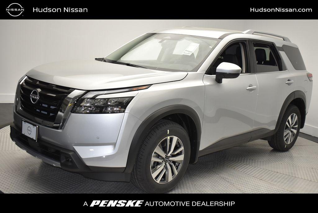 new 2025 Nissan Pathfinder car, priced at $46,515