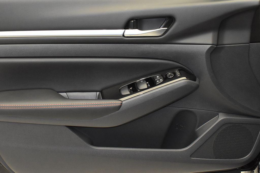 new 2025 Nissan Altima car, priced at $31,435